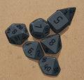 Set de Dados de Rol de resina en color Negro Mate Puro